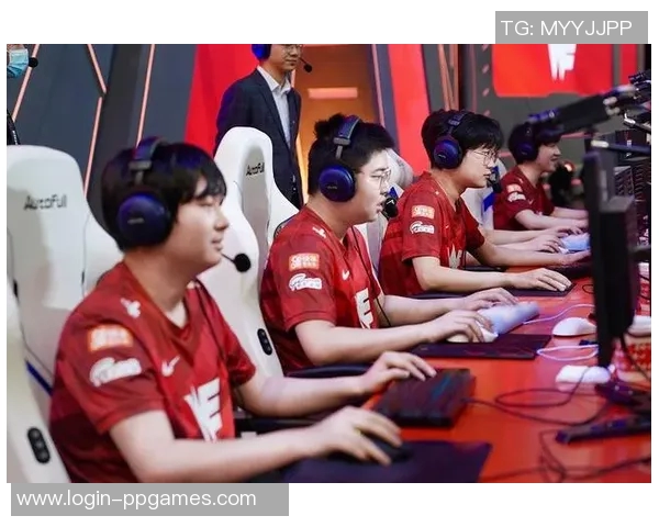 WE战队以89分稳居冠军杯积分榜首位，展现强劲实力